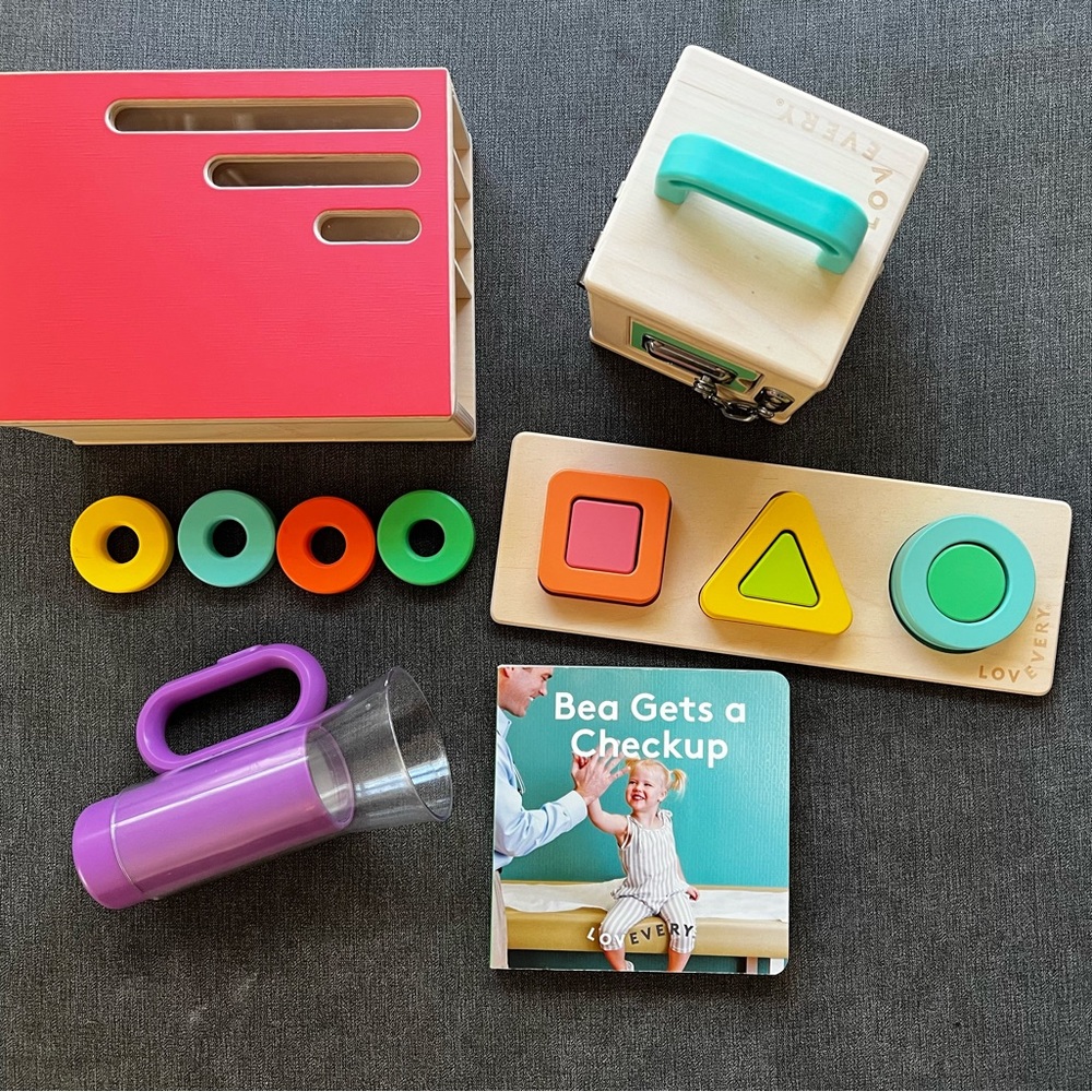 Lovevery “The Realist” Kit - Months 19, 20, 21